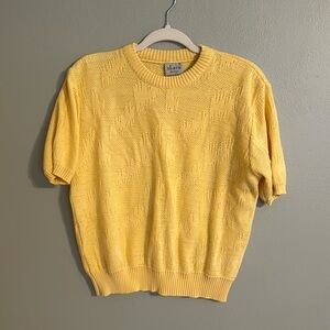 Vintage yellow crewneck sweater